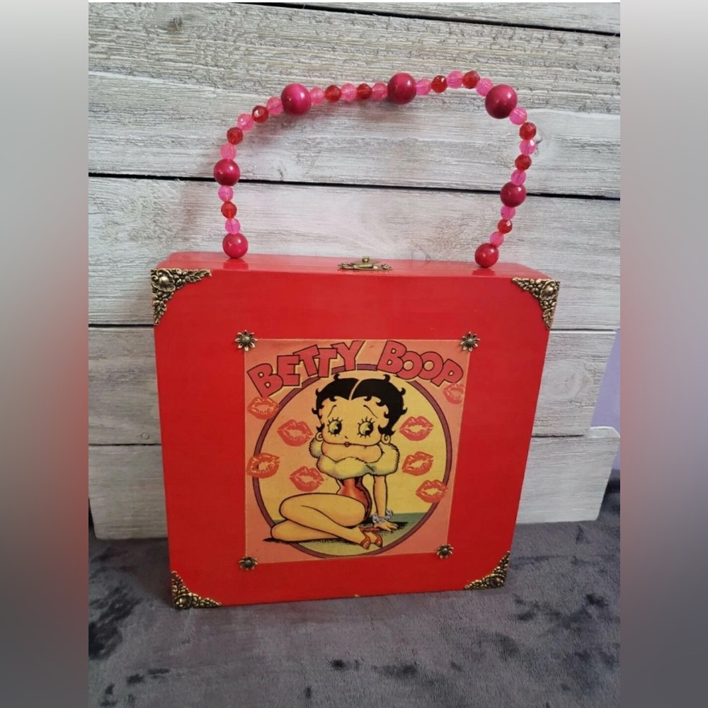 RARE Custom Handmade Betty Boop Carrying Case